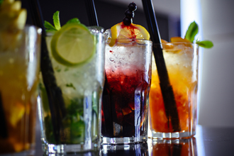 Club Bar