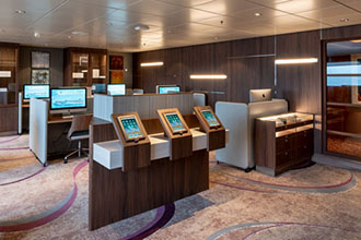 Computer University@Sea